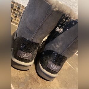 Gray and black sequins ugg boots